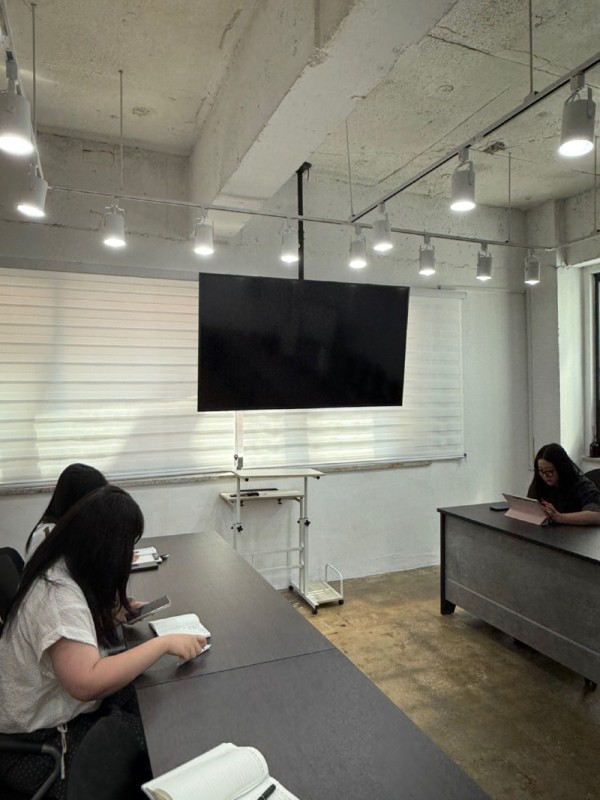 08005 디자인팀.jpg