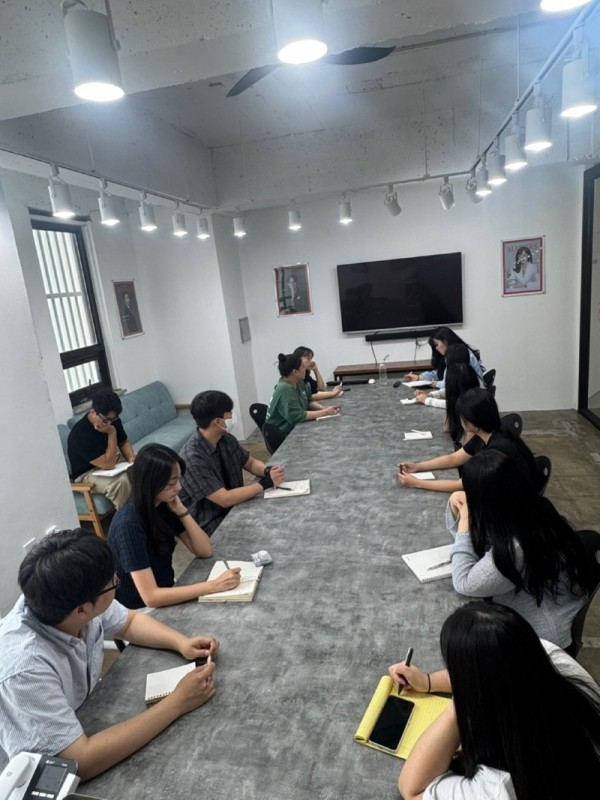 0807 종합광고팀 오전회의.jpg